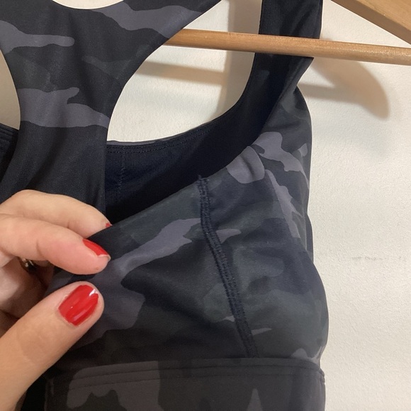 Athleta Ultimate Black Camo Sports Bra Plus Size 1X D DD Cups - Picture 6 of 11